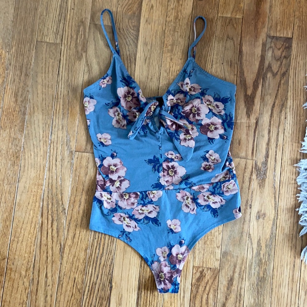 Windsor floral bodysuit